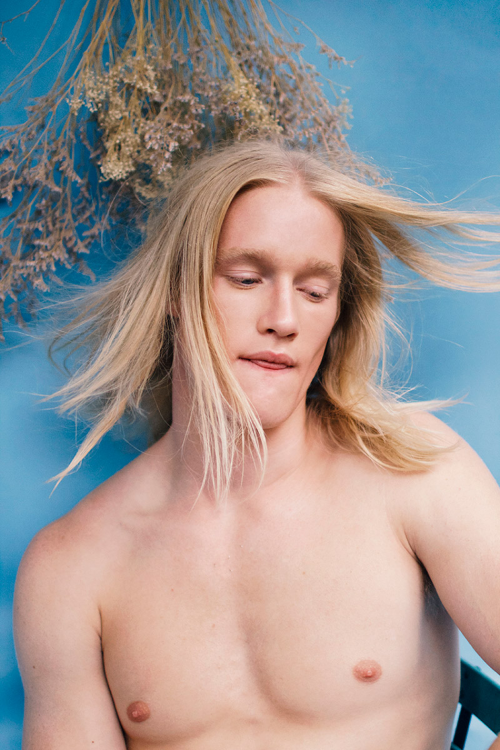 Mark / image courtesy I Model Mgmt
