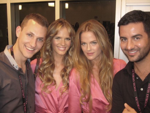 The very handsome Women agents Matt and Ali with their beauties Anne and Shannan. (pic courtesy of Matt)
