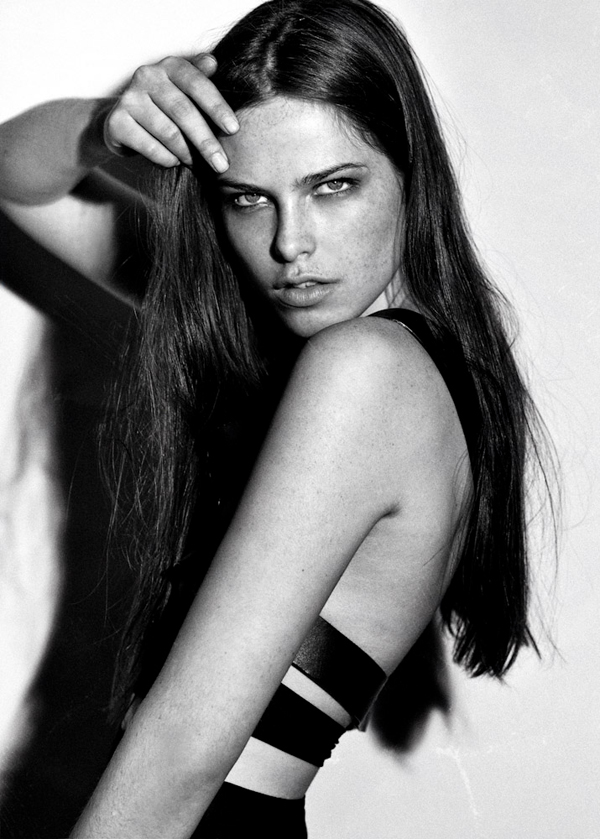 Adriana Lima Maxine Schiff modelscom VS