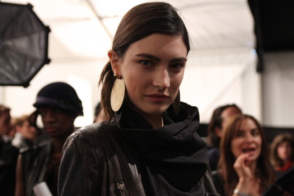 Jacqueline Jablonski at Yigal Azrouel backstage Jacqueline Jablonski at Yigal Azrouel backstage