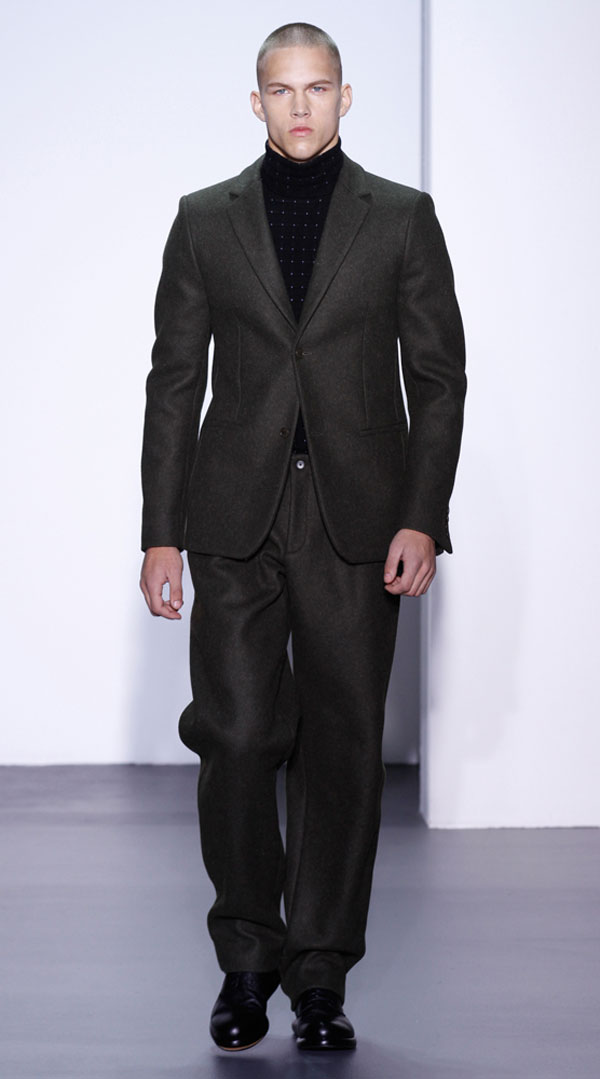 calvin-klein-collection-m-f11-021310-ph_lecca,dan-01