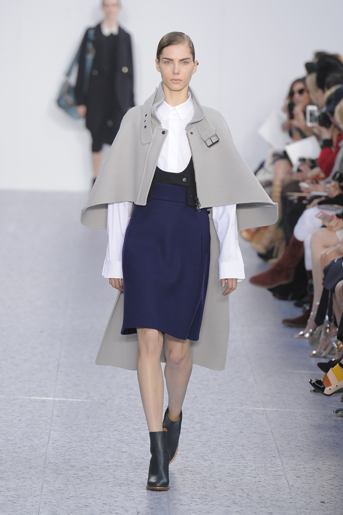 LOOK01