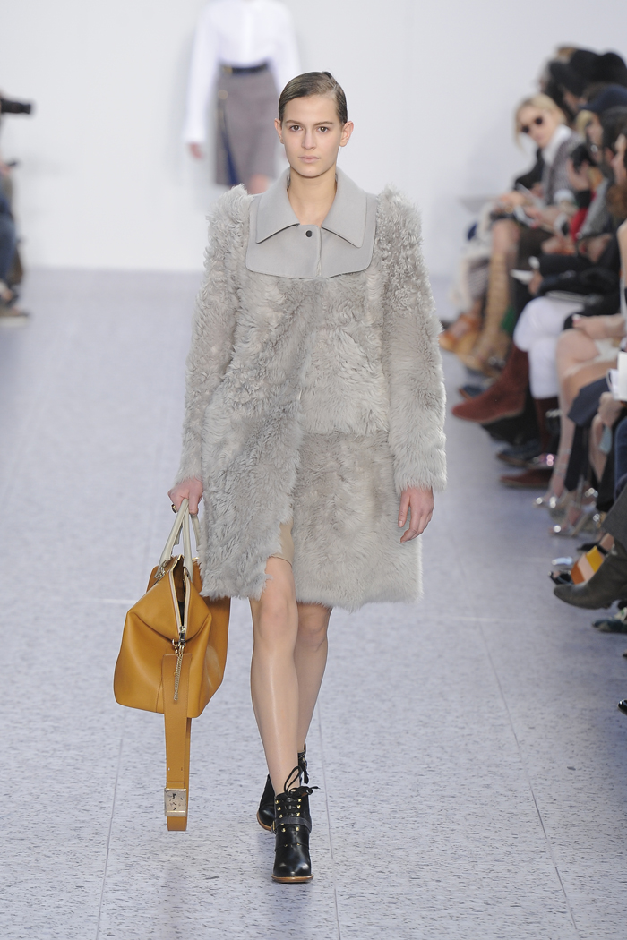 LOOK11