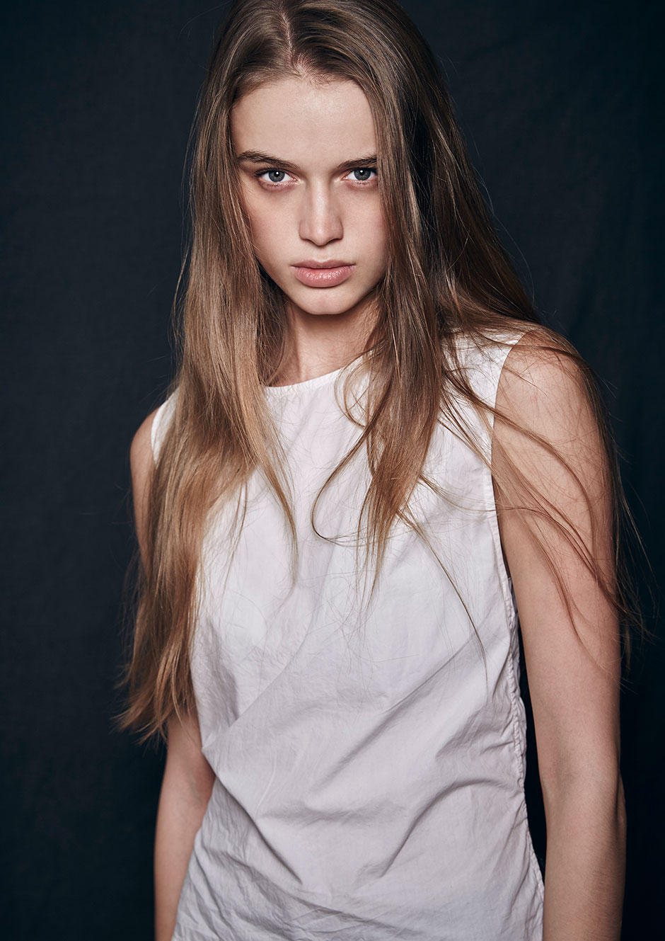 JENIA_IEZOKHINA_0035_V1_C-940w