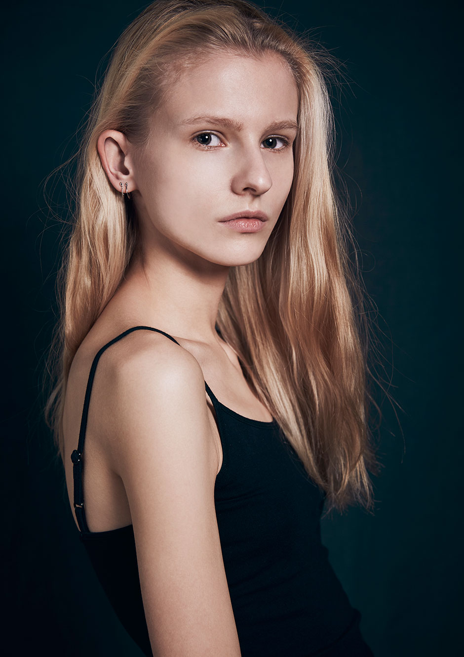 OLA_MUNIK_0105_V1_C-940w